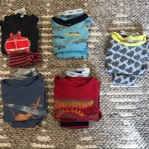 5 Pairs of BabyGap Boys 18-24 Mo. Long PJs